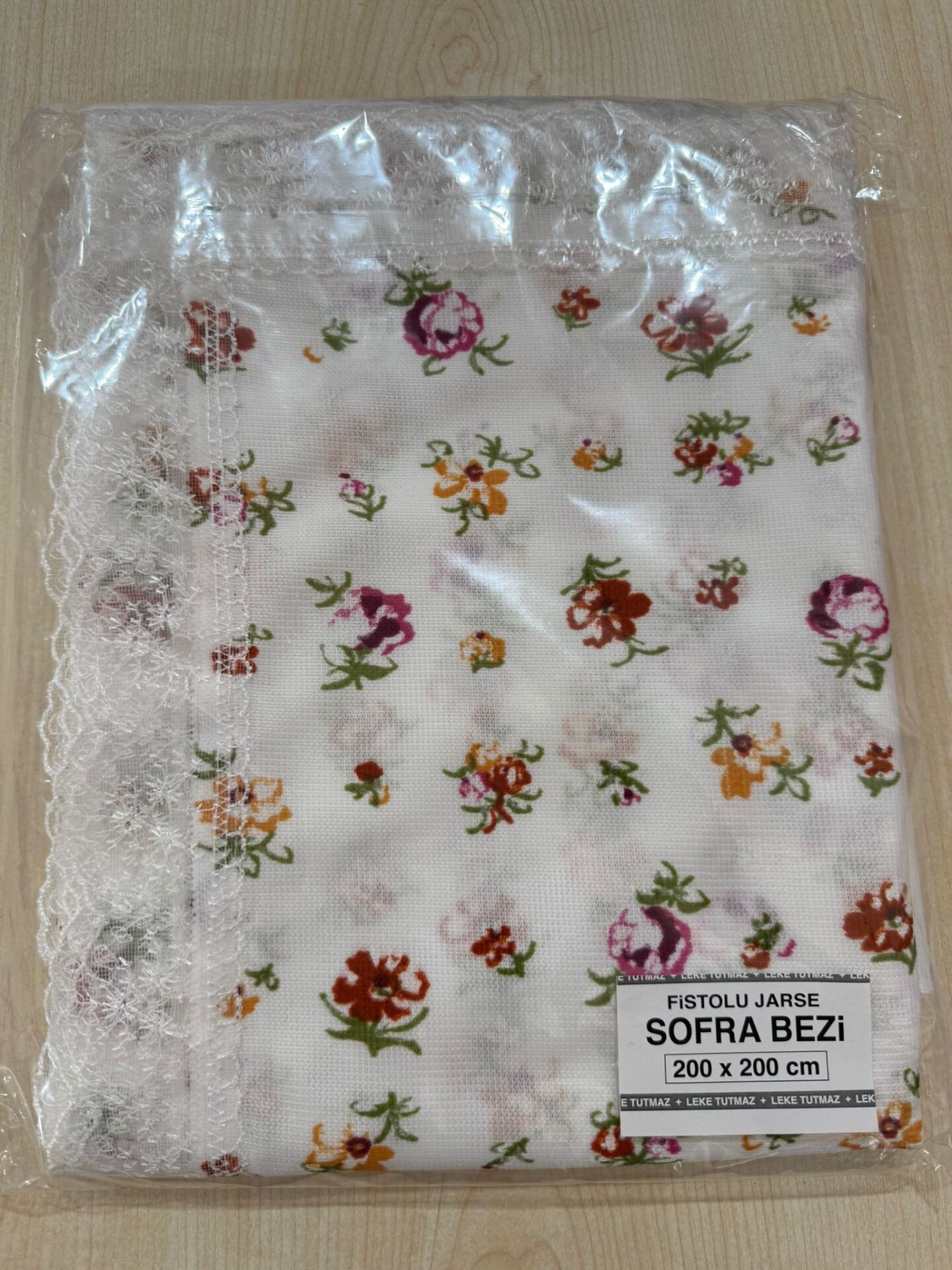 FİSTOLU JARSE SOFRA BEZİ-SARI MİNİK ÇİÇEK (200x200cm)